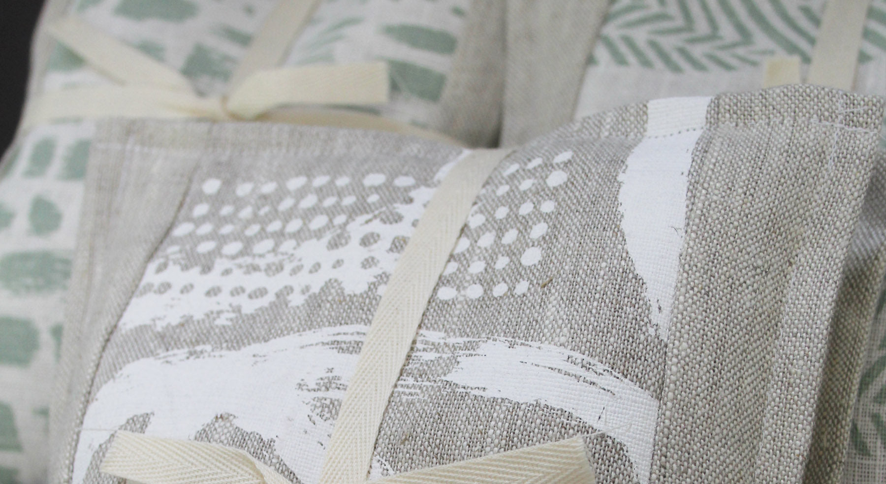 HEAT PILLOWS & EYE PILLOWS - iKOU