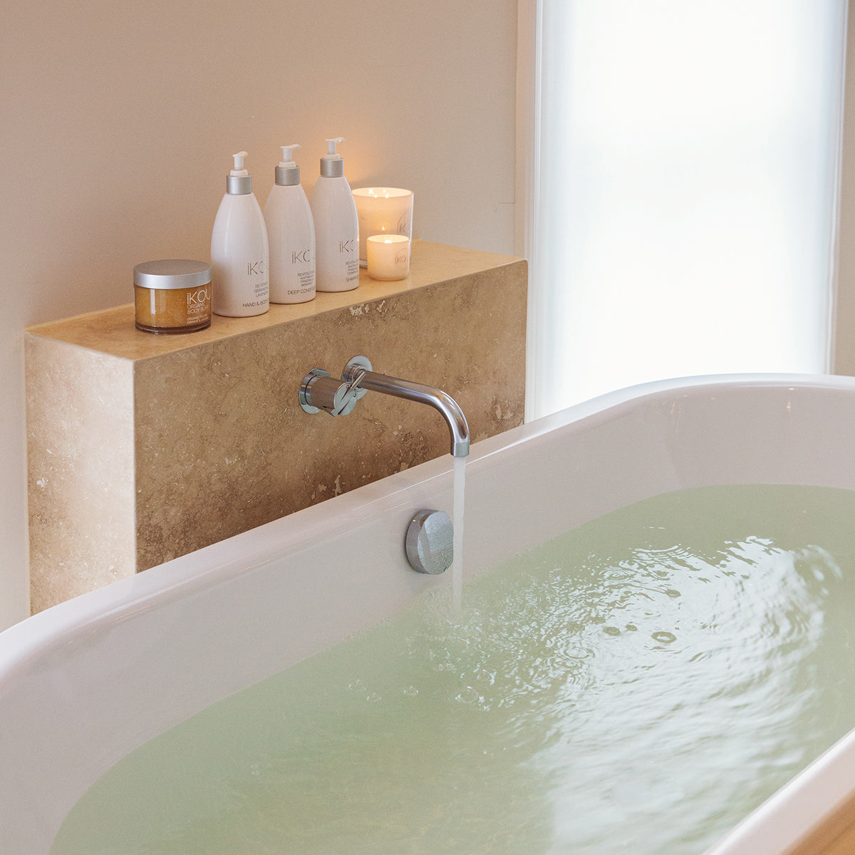 De-Stress Shower Trio + 50% off Body Lotion - IKOU