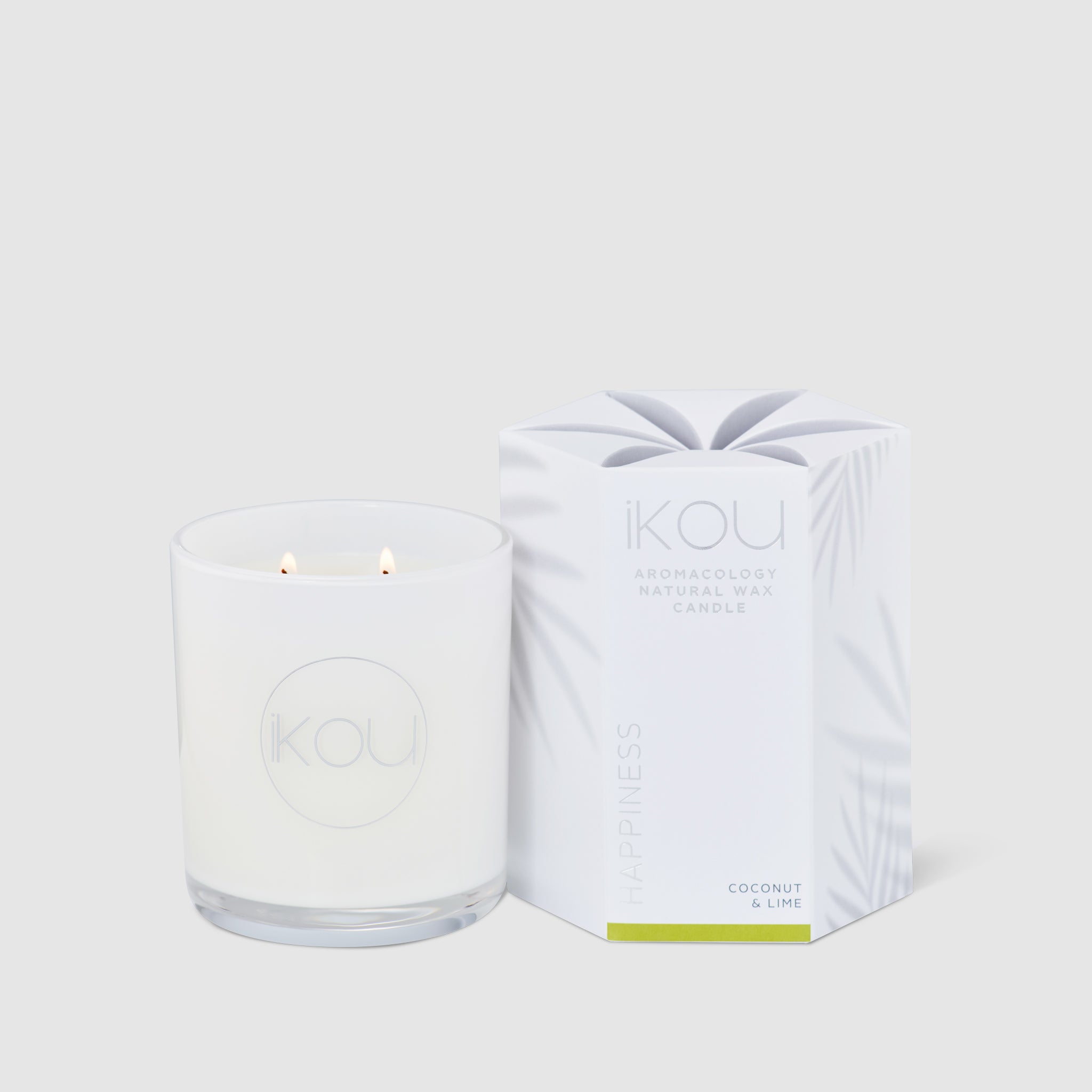 Ikou candle with packaging on a white background